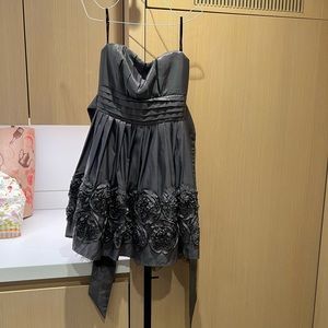 Strapless dress